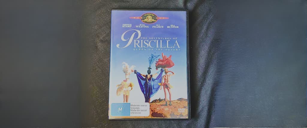 THE ADVENTURES OF PRISCILLA, QUEEN OF THE DESERT (1994)