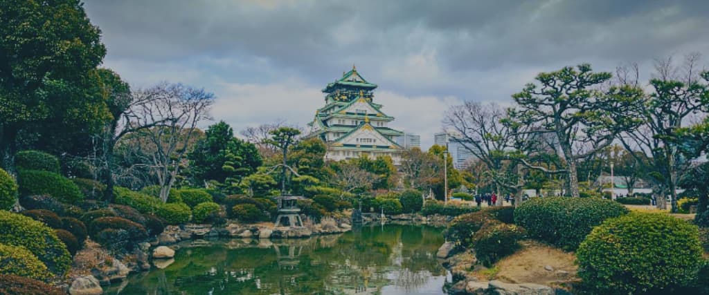 2. Explore the Historical Splendor of Osaka Castle