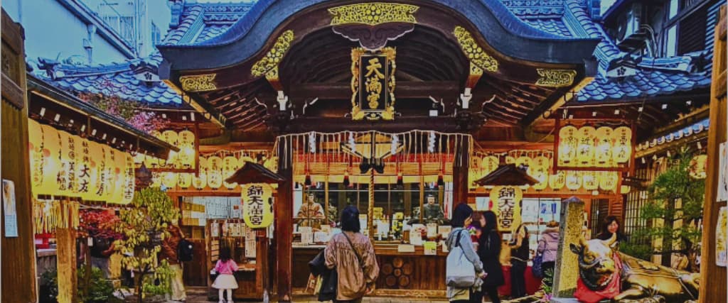 2. Savour Kyoto’s Culinary Delights at Kaiseki and Nishiki Market